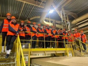 Lire la suite à propos de l’article Les filles du TFOC en visite à l’usine ce jeudi !